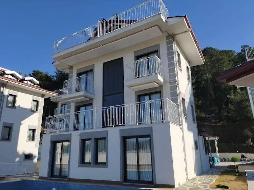 Monastery Suites Hotel (Adults Only) Oludeniz 3*,  Turquia